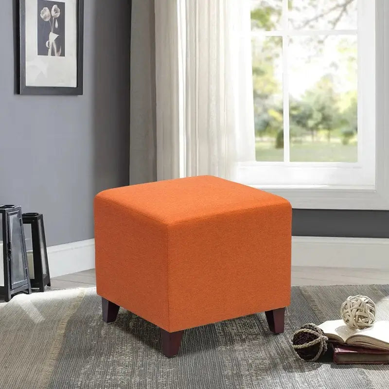 Pouffe cube ottoman avec revêtement en tissu et mousse haute résilience – Orange / Bleu / Gris foncé / Vert sauge / Bleu foncé / Beige / Vache noire / Multi-fleuri / Vache brune / Fleuri / Beige avec pieds noirs, style moderne, simple